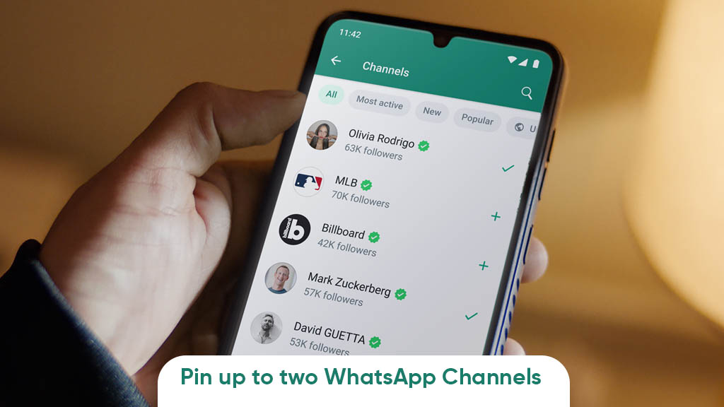 WhatsApp pin two channels